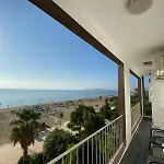 Avenir Apartment