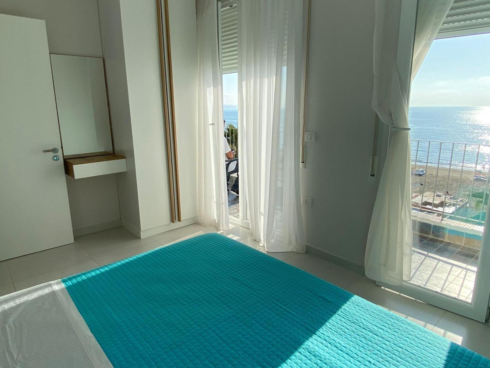 Avenir Apartament *